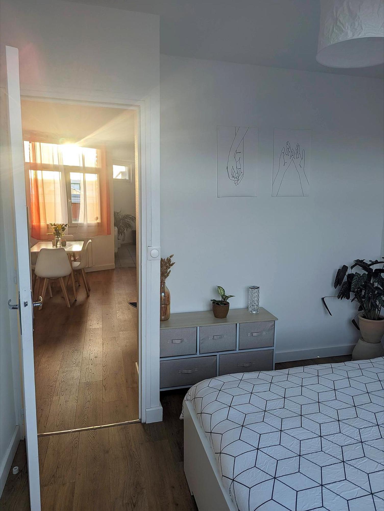 Le Design *Vieux Lille*Parking Gratuit*Fibre Apartment La Madeleine  Luaran gambar